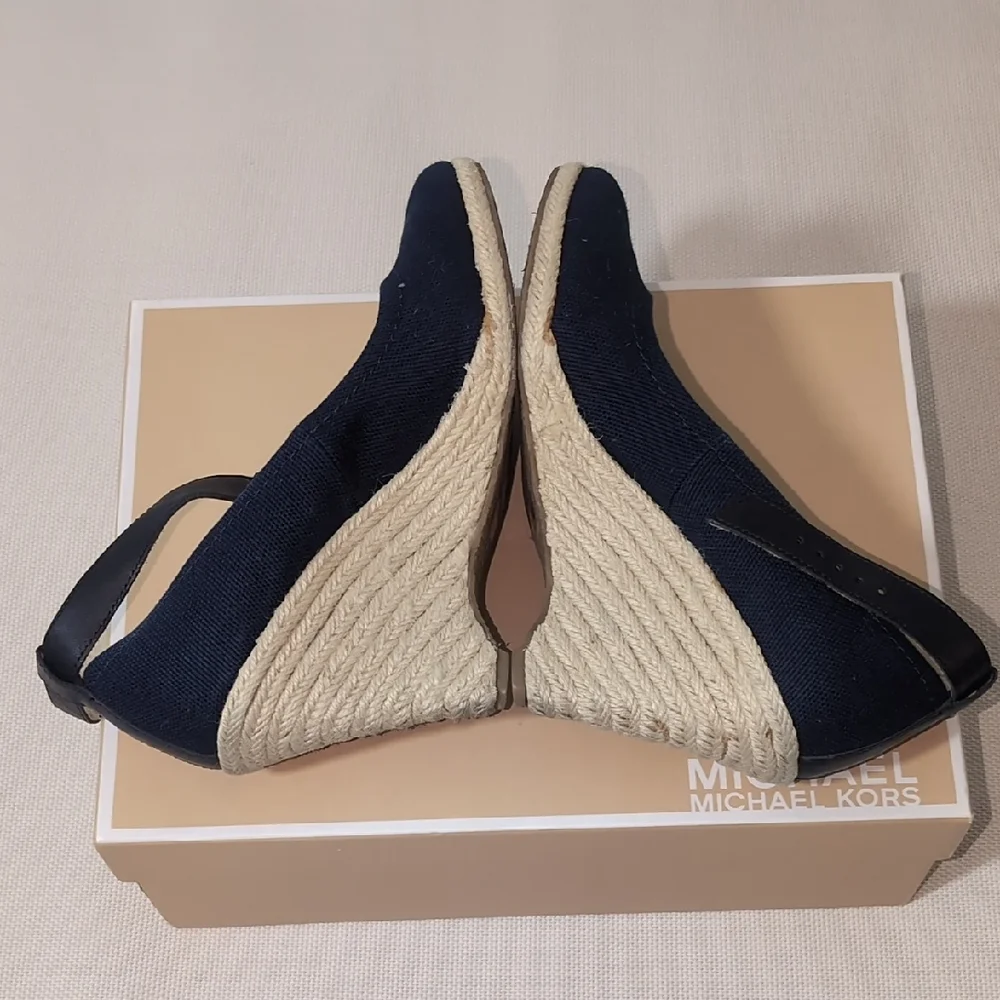 Michael Kors Meg Wedge Navy Canvas Espadrille Sandals Size‎ 7